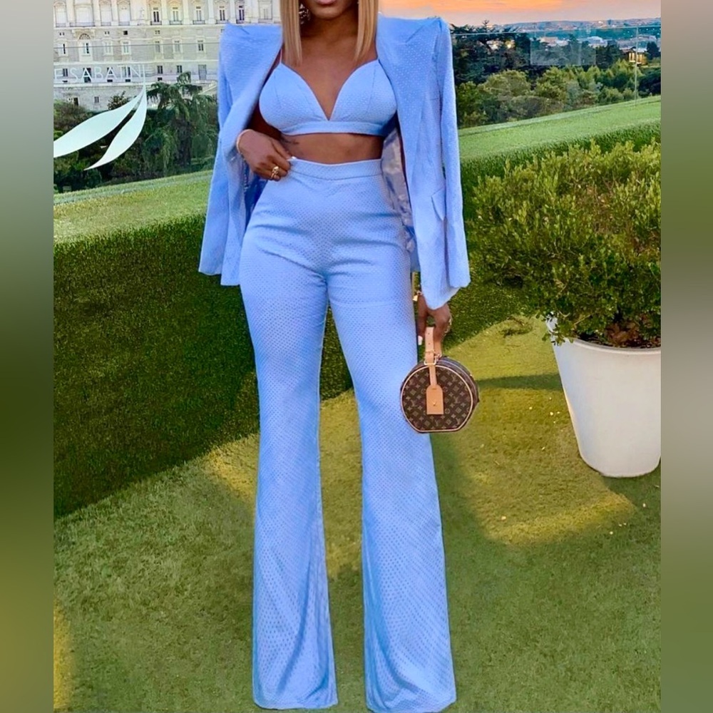 Blue Flare Diamanté Detail Boot Cut High-Waisted Blazer Set. Statement piece 🔥🫶🏽